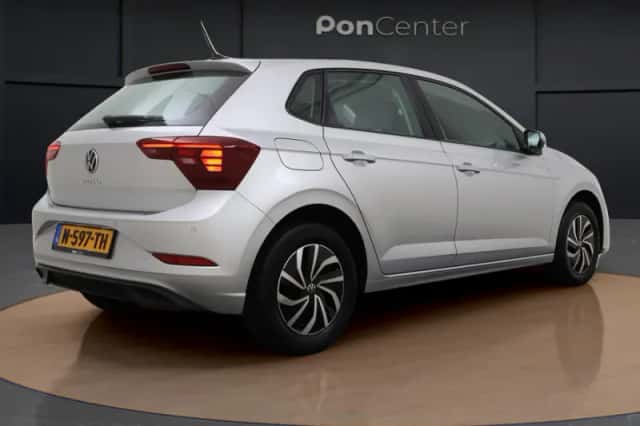 Volkswagen Polo (2021) thumbnail 6