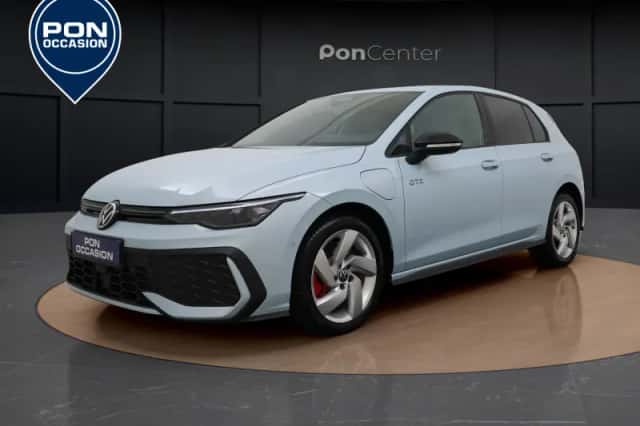 Volkswagen Golf (2025) thumbnail 1