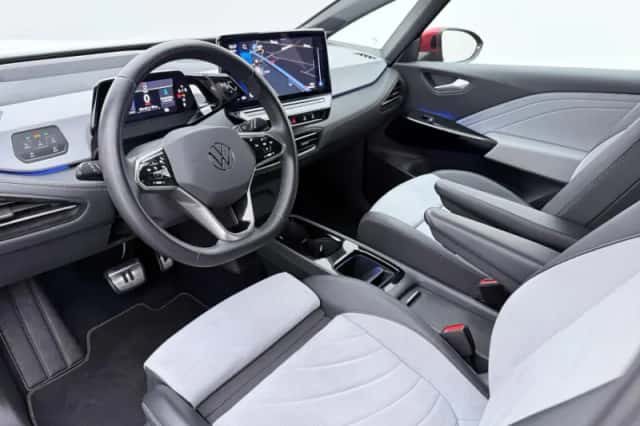 Volkswagen ID.3 (2024) thumbnail 4