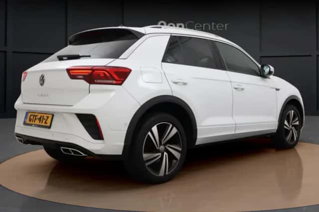 Volkswagen T-Roc (2023) thumbnail 6