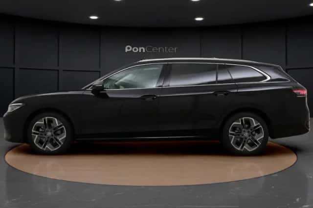 Volkswagen Passat (2025) thumbnail 6
