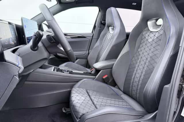 Volkswagen Tiguan (2024) thumbnail 5