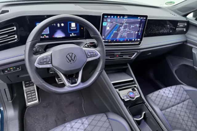 Volkswagen Tiguan (2025) thumbnail 4