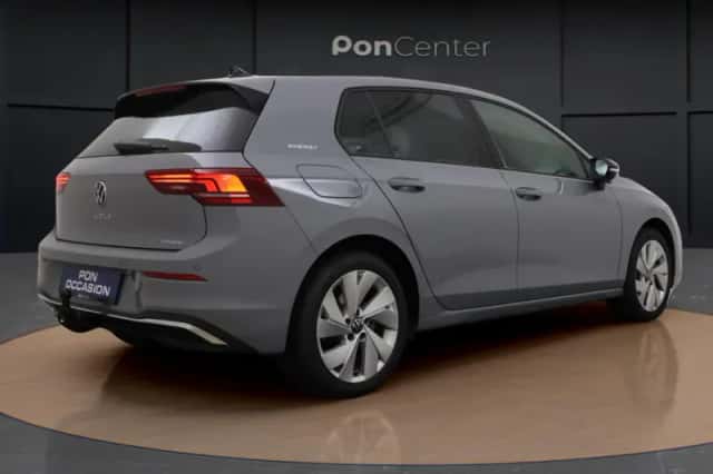 Volkswagen Golf (2026) thumbnail 6