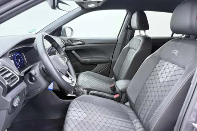 Volkswagen T-Cross (2025) thumbnail 5