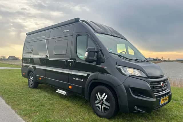 Adria Twin (2019) thumbnail 1