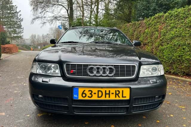 Audi A4 (1999) thumbnail 6