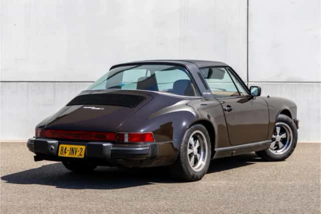 Porsche 911 (1979) thumbnail 2