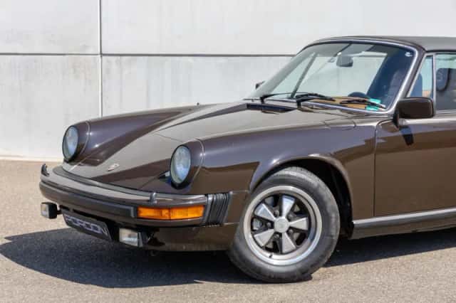 Porsche 911 (1979) thumbnail 5