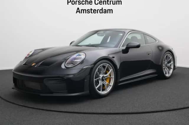 Porsche 911 (2026) thumbnail 1