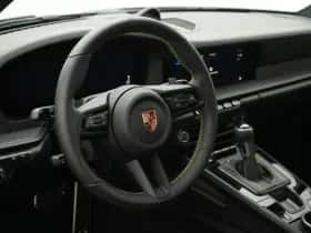 Porsche 911 (2026) thumbnail 24