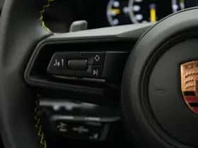 Porsche 911 (2026) thumbnail 41
