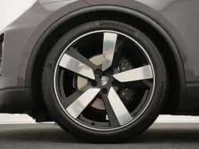 Porsche Macan (2026) thumbnail 13