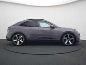 Porsche Macan (2026) thumbnail 6