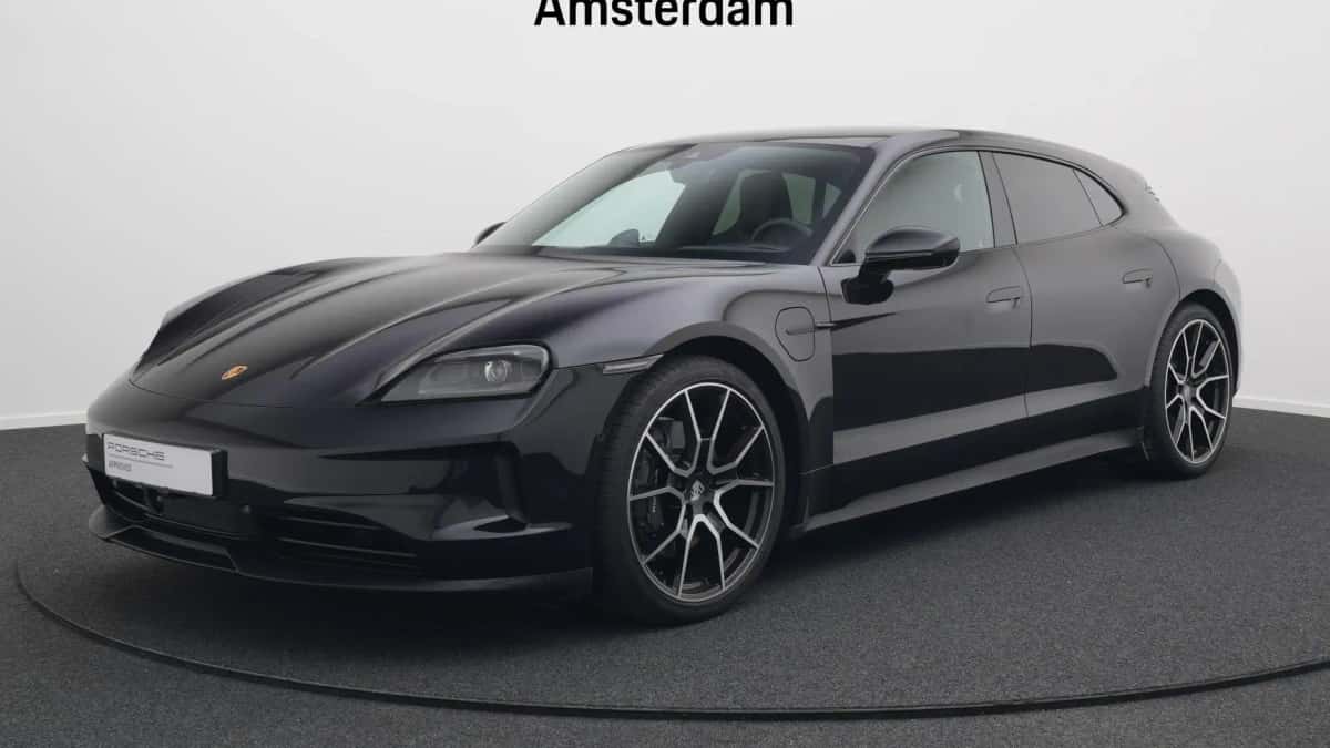 Porsche Taycan (2025) — foto 1