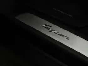 Porsche Taycan (2025) thumbnail 16