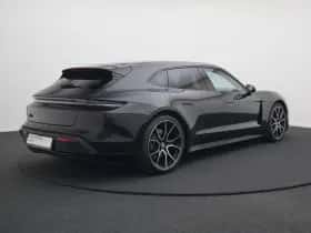 Porsche Taycan (2025) thumbnail 3