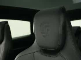 Porsche Taycan (2025) thumbnail 25