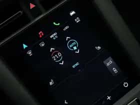 Porsche Taycan (2025) thumbnail 33
