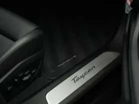 Porsche Taycan (2025) thumbnail 43