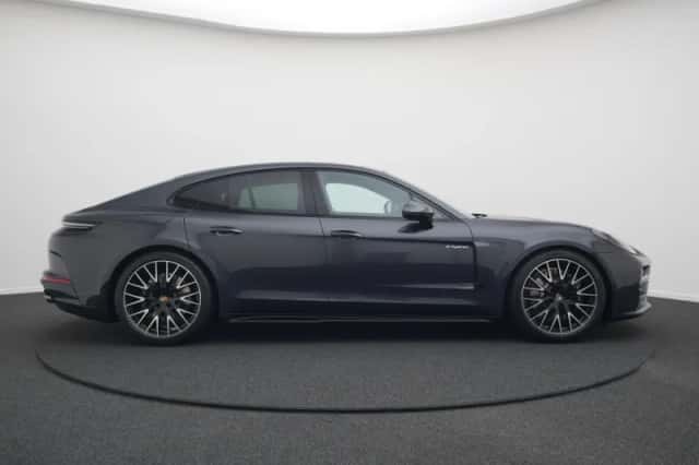Porsche Panamera (2026) thumbnail 5