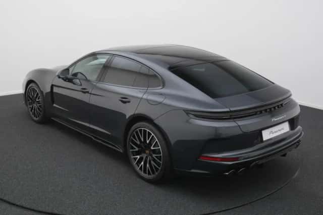 Porsche Panamera (2026) thumbnail 6