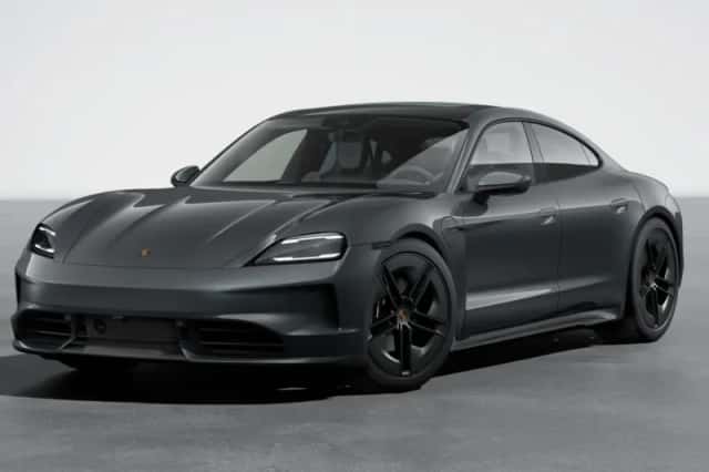Porsche Taycan (2025) thumbnail 1