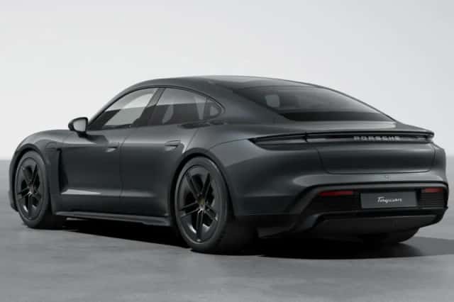 Porsche Taycan (2025) thumbnail 3
