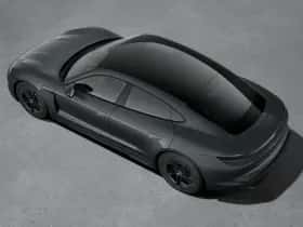Porsche Taycan (2025) thumbnail 4