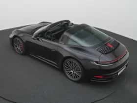 Porsche 911 (2021) thumbnail 20