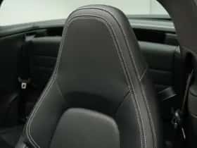 Porsche 911 (2021) thumbnail 31