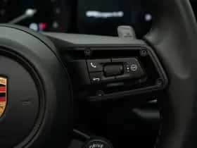 Porsche 911 (2021) thumbnail 44