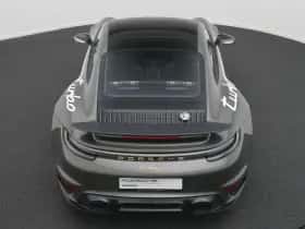 Porsche 911 (2025) thumbnail 18