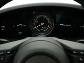 Porsche 911 (2025) thumbnail 39