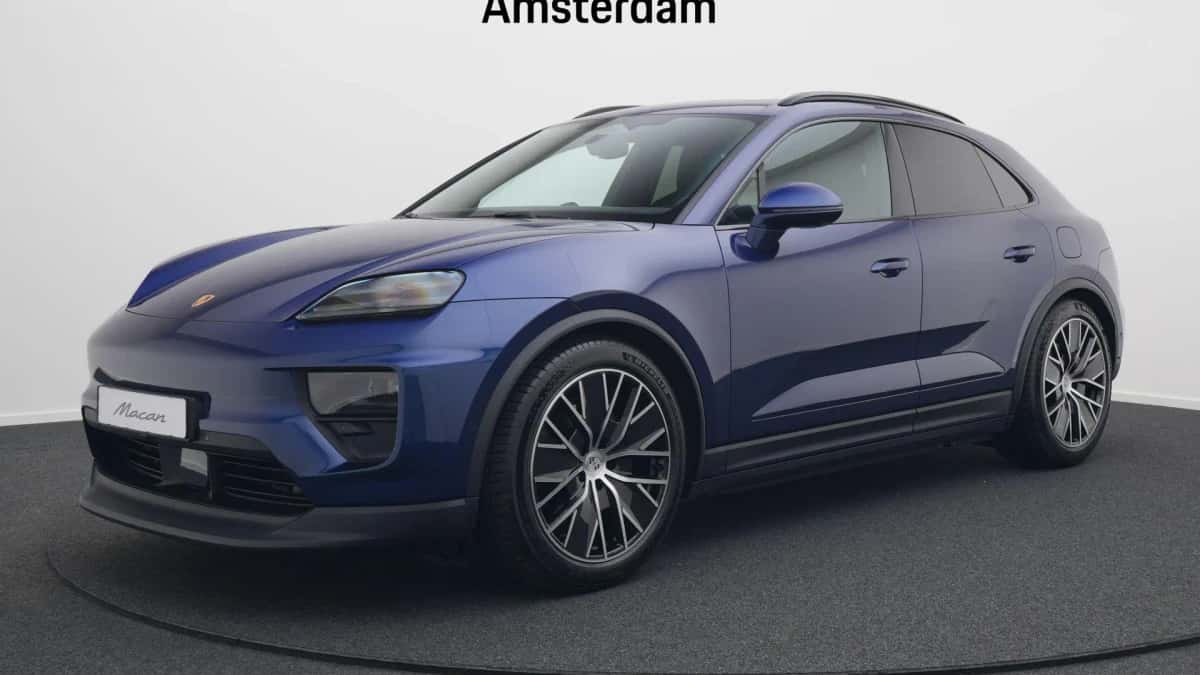 Porsche Macan (2025) — foto 1