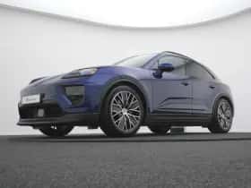 Porsche Macan (2025) thumbnail 4