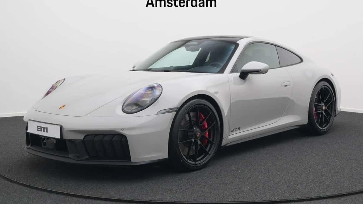 Porsche 911 (2026) — foto 1