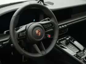 Porsche 911 (2026) thumbnail 31