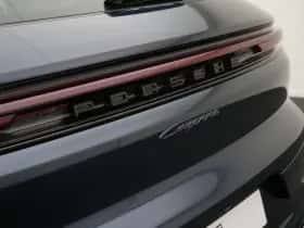 Porsche Cayenne (2024) thumbnail 11