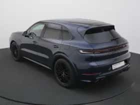 Porsche Cayenne (2024) thumbnail 15
