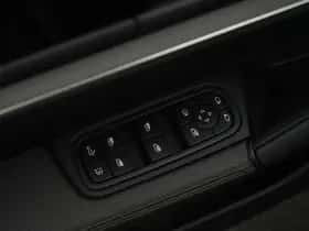 Porsche Cayenne (2024) thumbnail 23