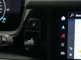 Porsche Cayenne (2024) thumbnail 39