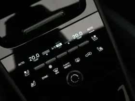 Porsche Cayenne (2024) thumbnail 40