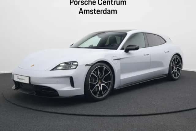 Porsche Taycan (2026) thumbnail 1