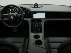 Porsche Taycan (2026) thumbnail 35