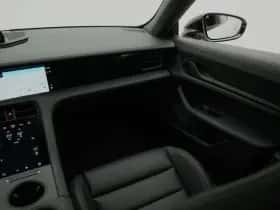 Porsche Taycan (2026) thumbnail 37