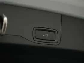 Porsche Taycan (2026) thumbnail 49