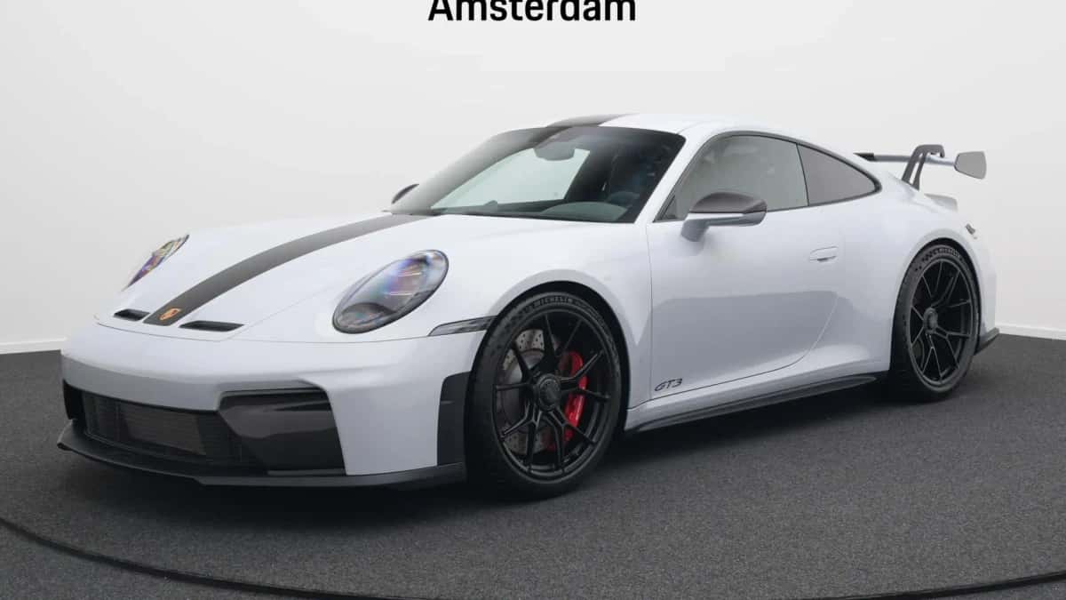 Porsche 911 (2026) — foto 1