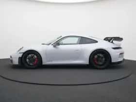 Porsche 911 (2026) thumbnail 2