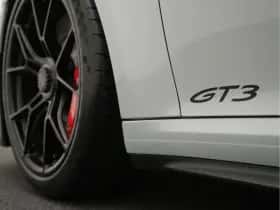 Porsche 911 (2026) thumbnail 21